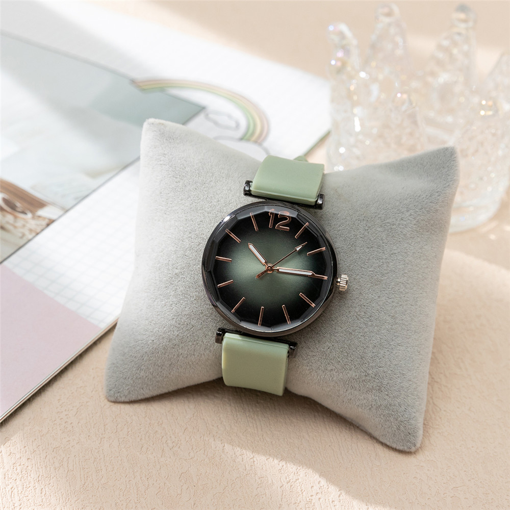 Fashion Ladies Sports Simple B - огляд і ціна Outdoor Sport Watch