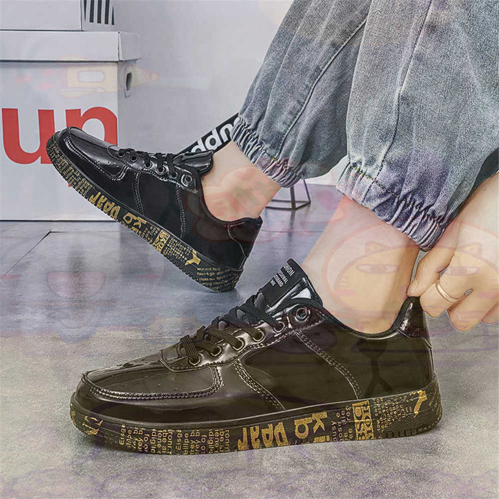Round Foot Size 45 Sneakers Wh - огляд і ціна Outdoor Sport Festival